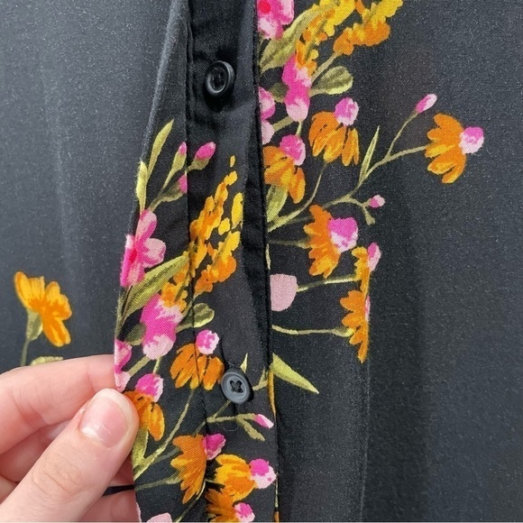 𝅺[l] Old Navy Black Long Sleeve Spring Floral Print Button-Down Tunic Top - Picture 6 of 14
